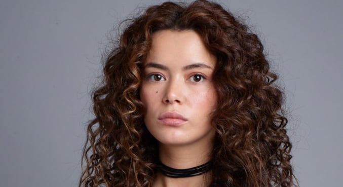 Bobo yosh nevarasini sikadi